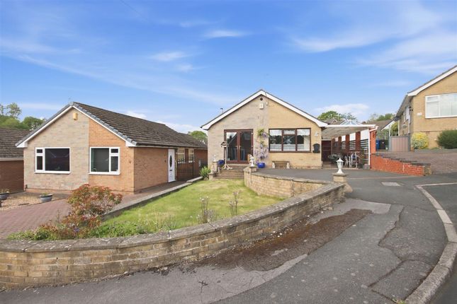 2-bed bungalow on 17 Mardale Close, Chesterfield, £220,000