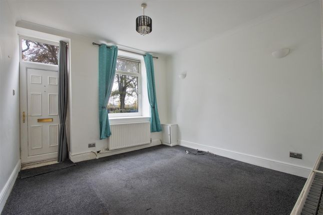 1, Hall Terrace, Chesterfield photo 2