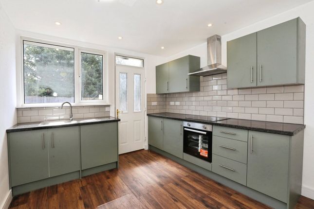 6, Darley Avenue, Cheshire photo 2