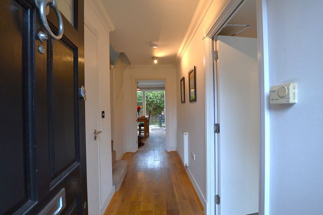3-bed detached on Cameron Close, London N22, £670,000