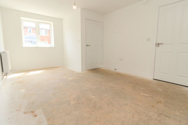 6, Pamertons Court, Kenilworth photo 4