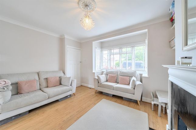 61, Chelston Road, Ruislip photo 3