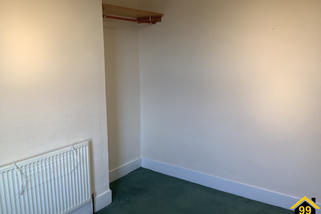 Town house to rent in Foley Street, Maidstone, Kent