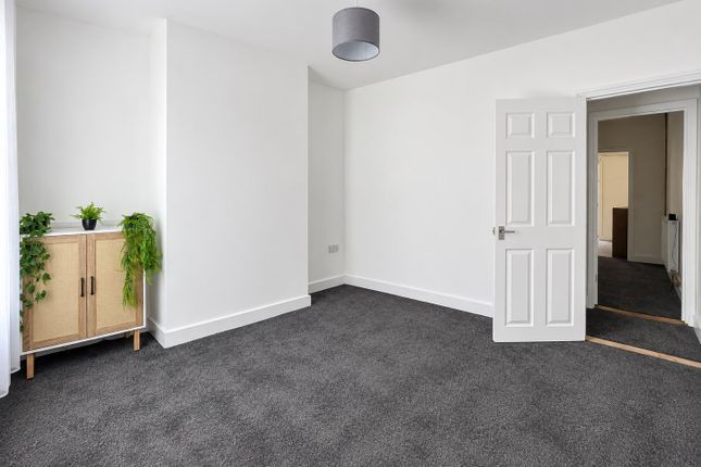 28, William Street, Sittingbourne photo 2