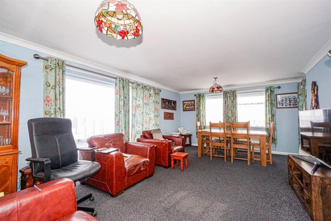 14 The Briers, Old Roar Road, St. Leonards-On-Sea photo 2