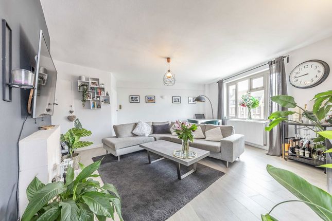 Thumbnail Flat for sale in Streatham High Road, London