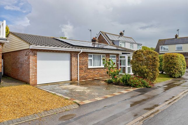 2, Singleton Close, Aldwick, Bognor Regis, West Sussex photo 2