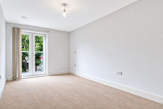 8, Central House, Ruislip Manor photo 4