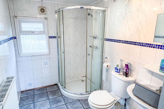 71 Oak Drive, Lamaleach Drive, Preston photo 5