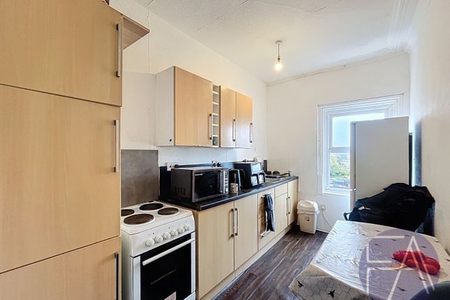 2, Castle Walk, Southport photo 4