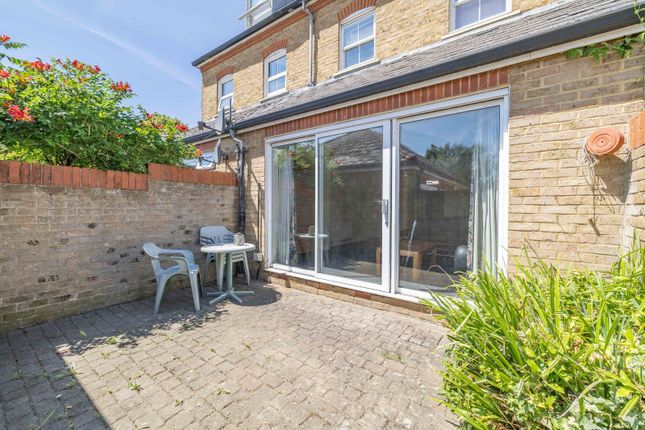 87, Roper Road, Kent photo 4