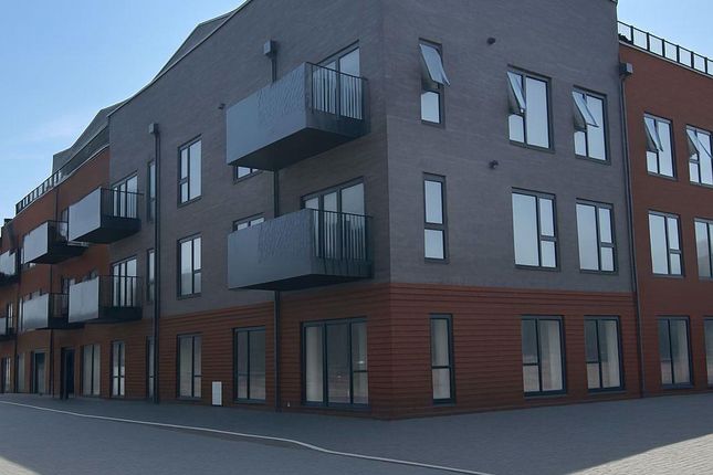 2-bed flat on Flat 9, 1 Dart Court, Primrose Crescent, Wokingham, £103,250