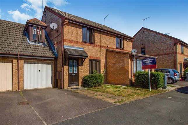 Thumbnail Property to rent in Primrose Close, Kettering