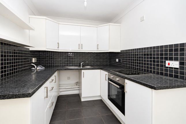 4 Pine Court, Plantation Drive, Sprowston photo 4