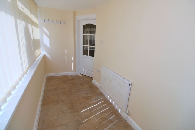 2, Garford Road, Rhyl photo 3