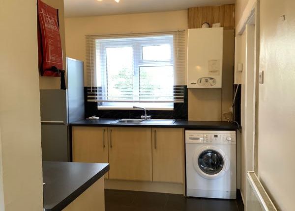 123, Fernwood Crescent, Wollaton photo 4