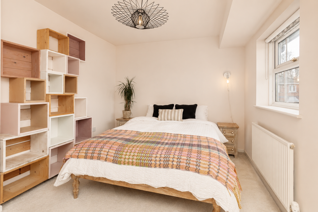 2 Celia Terrace, Bristol photo 5