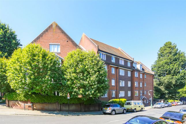 Flat for sale in The Vineries, Nizells Avenue, Hove, East Sussex