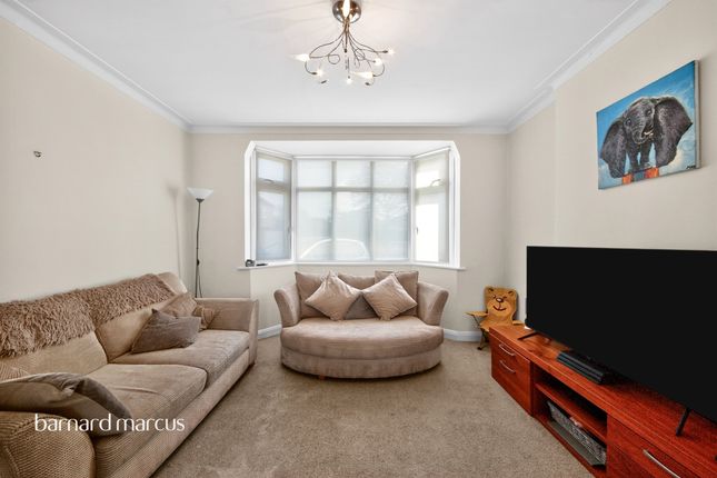 160, Fitzjohn Avenue, Barnet photo 3