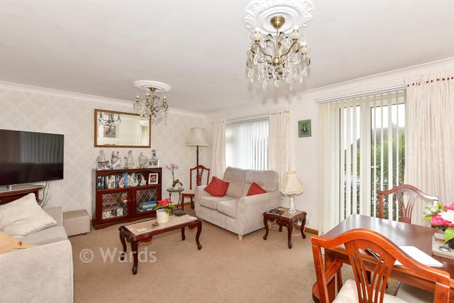 Portland Court, Dymchurch Road, Hythe photo 4