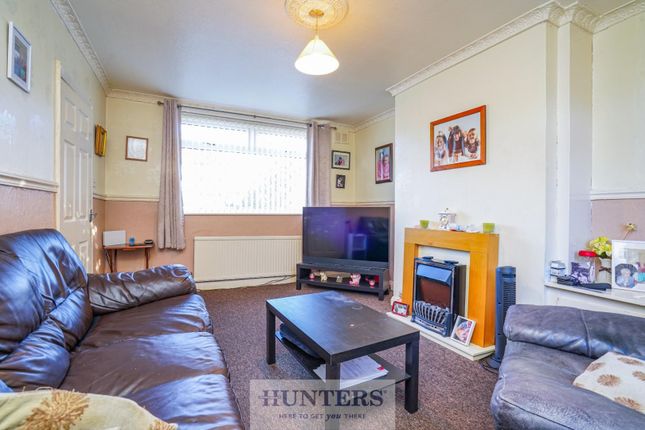 10, Hastings Crescent, Castleford photo 4