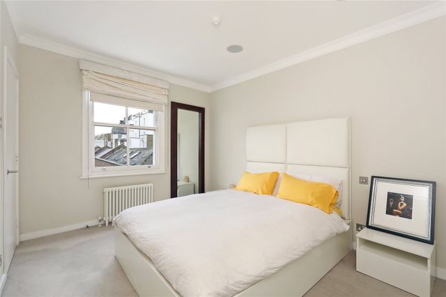 Flat to rent in Shrewsbury Road, Notting Hill