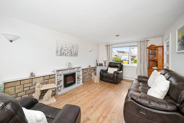 1, Dalum Drive, Loanhead photo 3