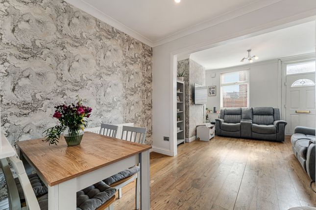 32 Kershaw Street, Widnes photo 3
