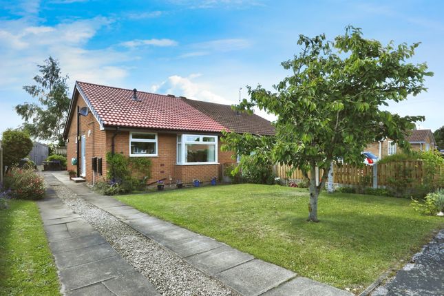 2-bed house on 43, William Bradford Close, Doncaster, £190,000