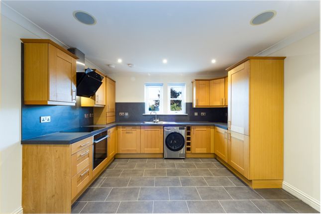 56 Midmills Road photo 2