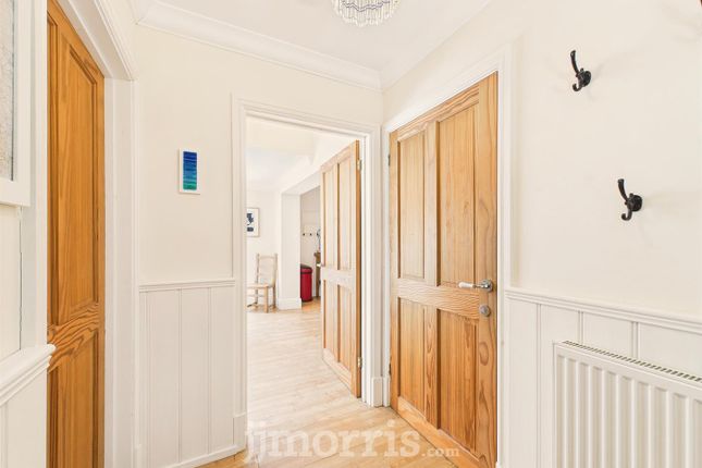 Side Entrance Hall