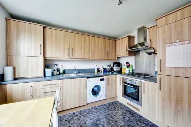 End terrace house for sale in Crossways, Sittingbourne