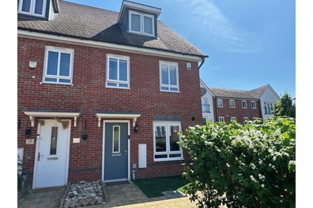 Thumbnail End terrace house for sale in Edgeworth Close, Slough
