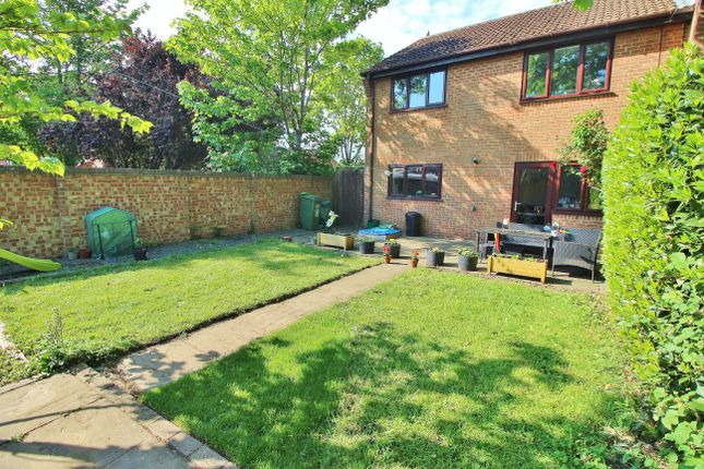 75, Green Farm Gardens, Portsmouth photo 4