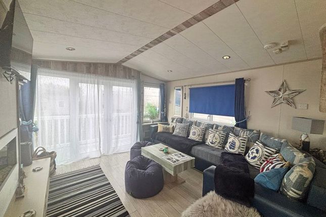 50 Wheatfields, Haven, Watchet photo 2