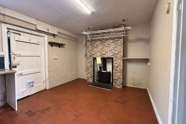 3, Bustard Farm Cottages, Fordingbridge photo 3