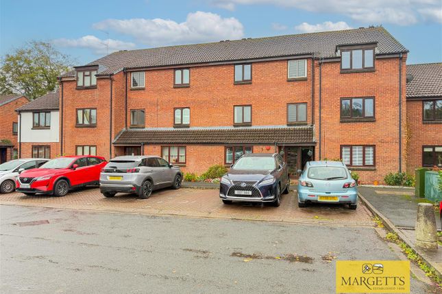 William Tarver Close, Warwick photo 2