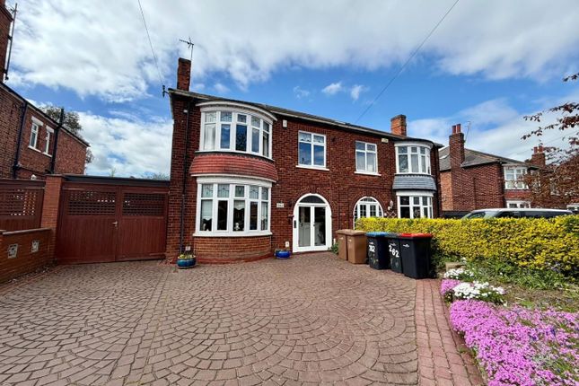 262, Acklam Road, Middlesbrough photo 2