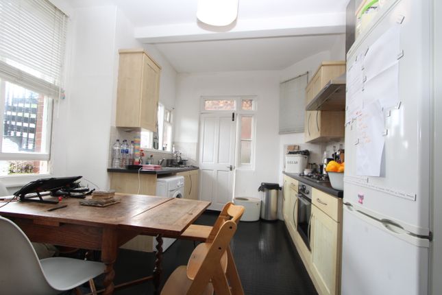 Thumbnail Flat to rent in Alexandra Gardens, Muswell Hill, London
