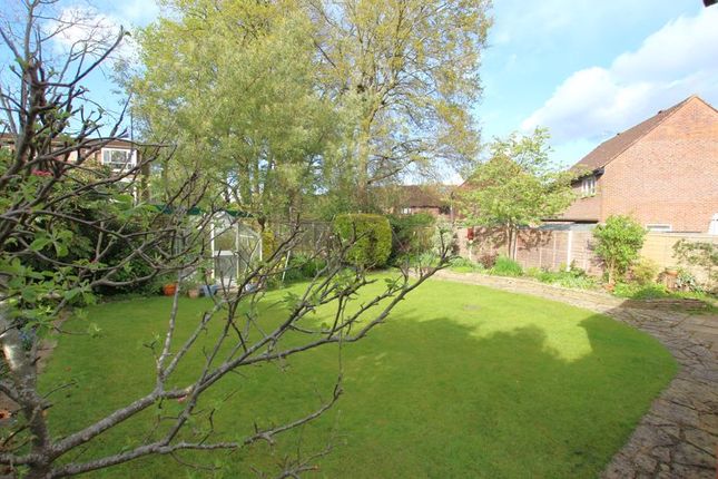 Detached house for sale in Summerlands, Cranleigh