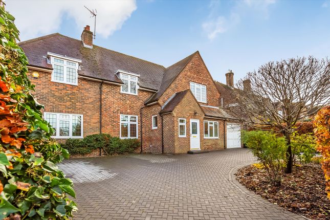 Thumbnail Detached house for sale in Manor Way, Guildford, Surrey GU2.