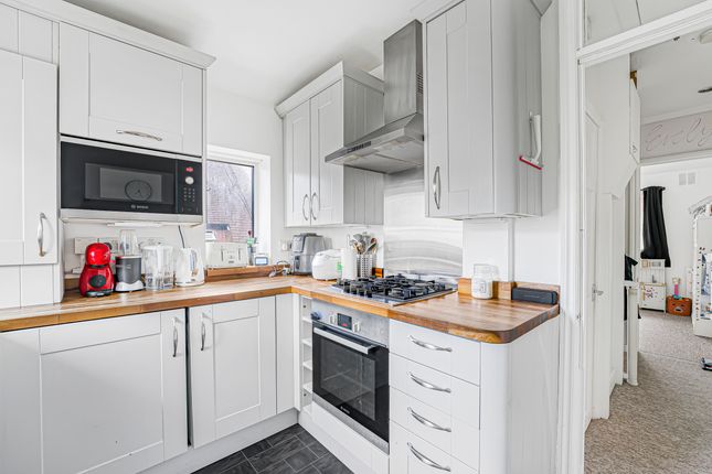 Kitchen (2)