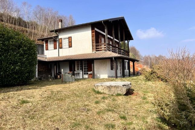 Villa for sale in Centro Valle Intelvi, 22023, Italy