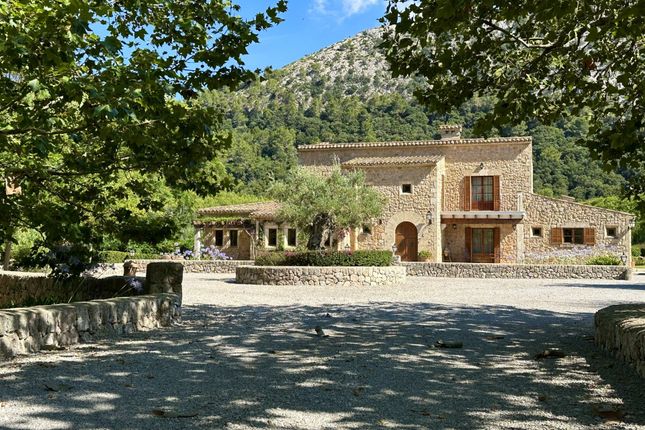 Thumbnail Farmhouse for sale in Finca, Pollensa, Mallorca, 07460