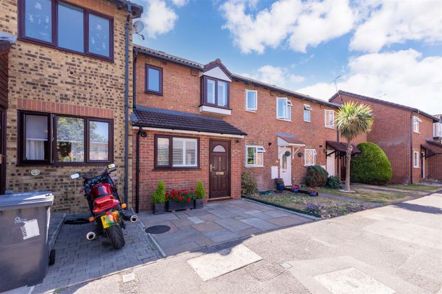18 Charlton Close-6.Jpg