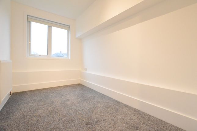 Flat to rent in Haig Close, St Albans