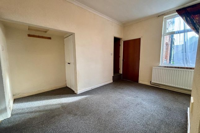 56, Burton-on-Trent photo 4