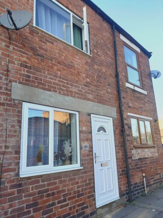 3-bed terraced on 69 Kilton Road, Worksop, £695/mo