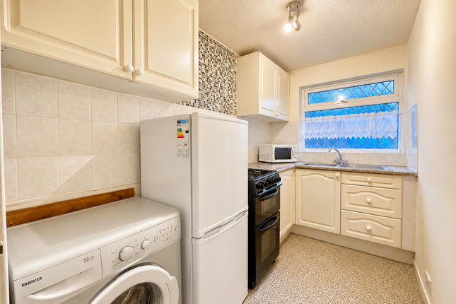 2, Sharp House Road, Leeds, West York Shire photo 4