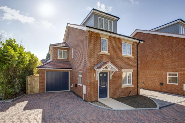 Thumbnail Detached house to rent in Bramley Close, High Wycombe